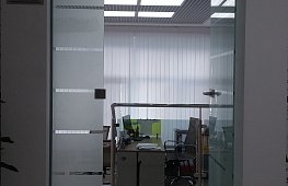 Двери из закаленного стекла  tab