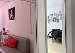 Рольставни устанавливаются в дверные, гаражные, оконные проемы. Защищают помещения от взлома, воздействия прямых солнечных лучей. mobile